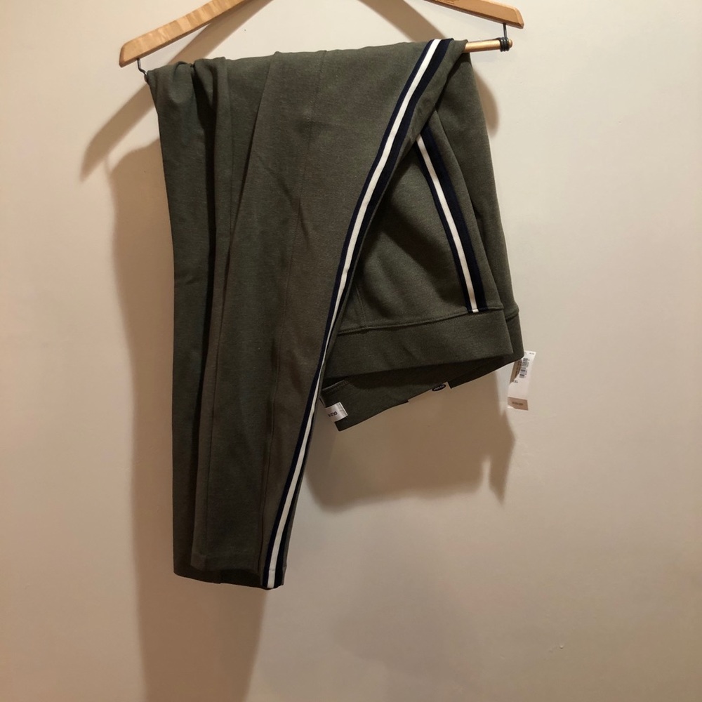 NWT old navy Stevie pants sz xxl